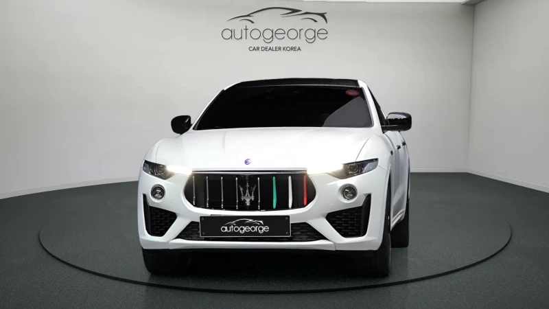 Maserati Levante 3.0 AWD LUXURY, снимка 3 - Автомобили и джипове - 52454854