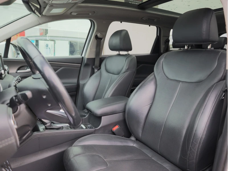 Hyundai Santa fe * Preferred | 2.0T AWD | Leather | Panoramic Sunro, снимка 13 - Автомобили и джипове - 52740405