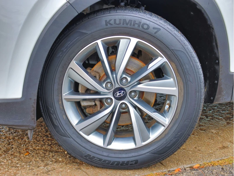 Hyundai Santa fe * Preferred | 2.0T AWD | Leather | Panoramic Sunro, снимка 2 - Автомобили и джипове - 52740405