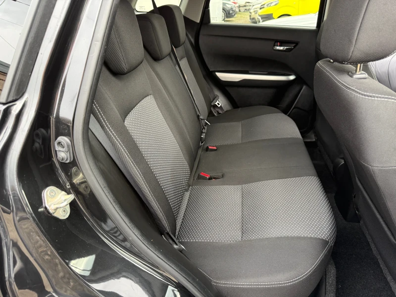 Suzuki Vitara, снимка 13 - Автомобили и джипове - 53295898