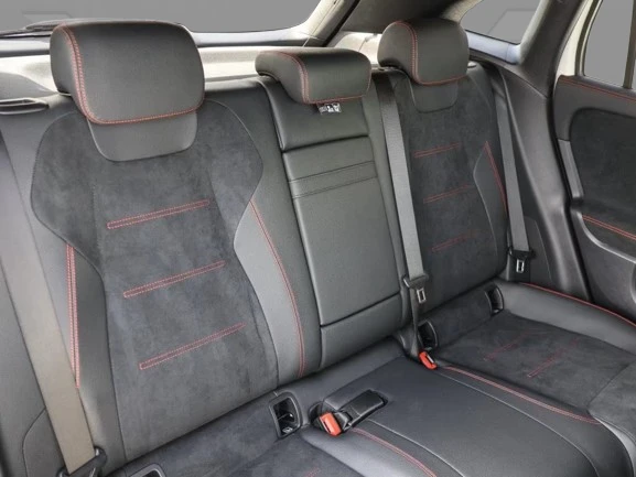Mercedes-Benz EQA 300 4Matic = AMG Line = Advanced Plus Гаранция - изображение 10