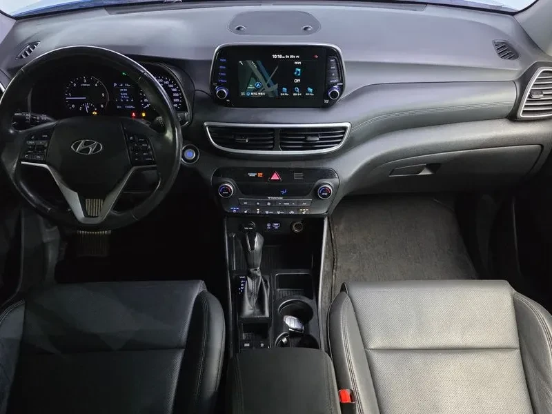 Hyundai Tucson DIESEL 2.0 2WD PREMIUM, снимка 7 - Автомобили и джипове - 55263651