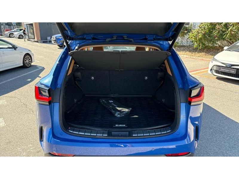 Lexus NX 350h PREMIUM AWD, снимка 10 - Автомобили и джипове - 56407106