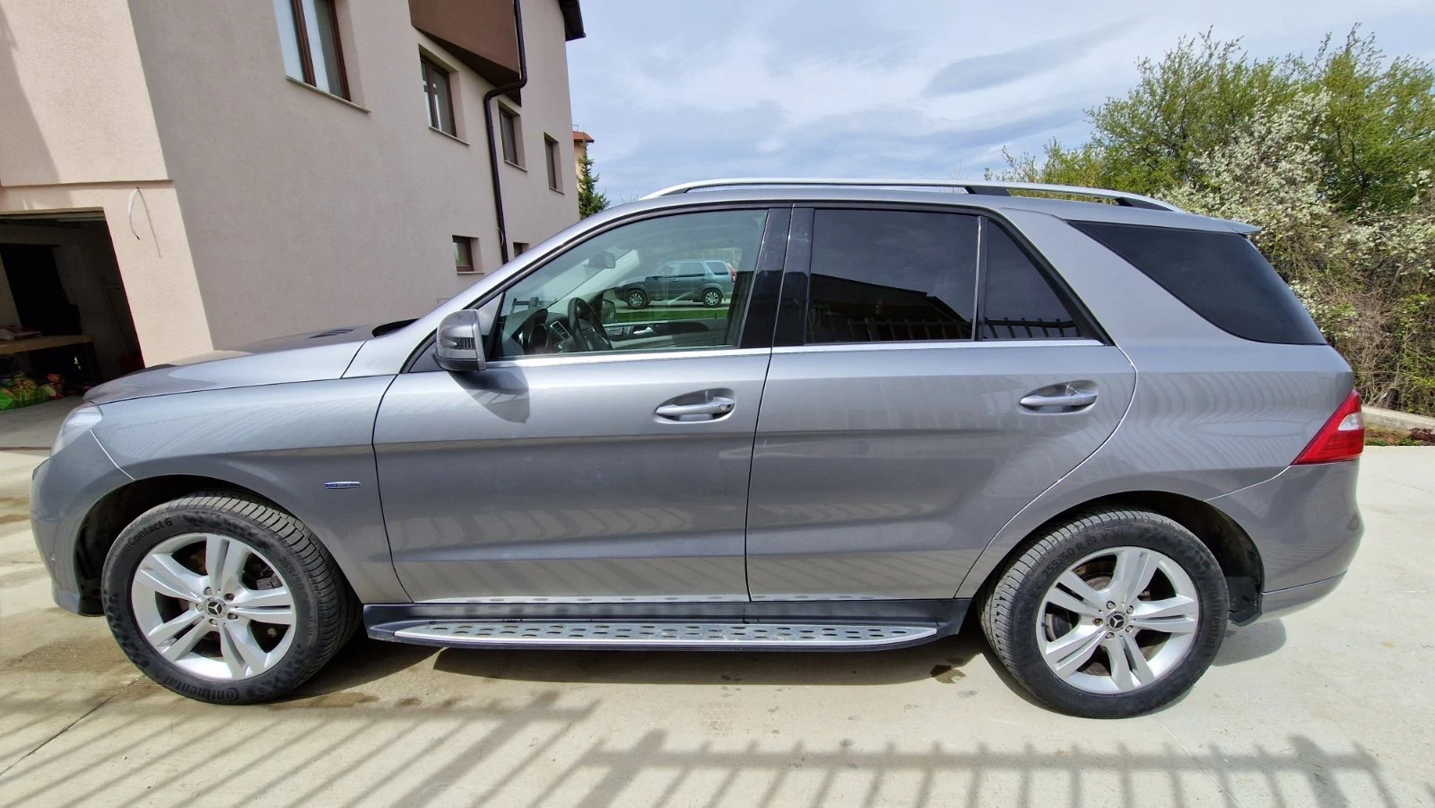 Mercedes-Benz ML 350  - изображение 6