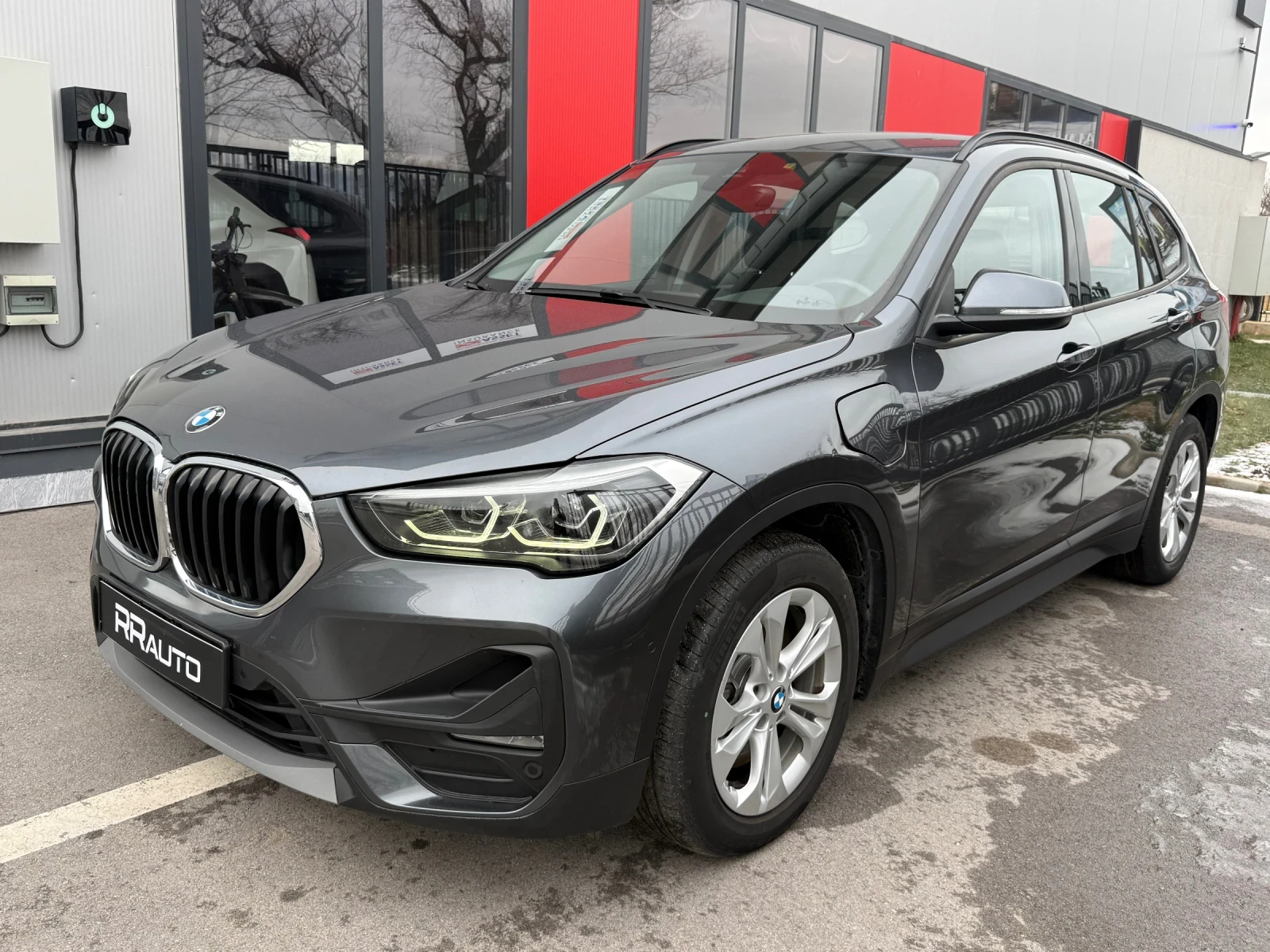BMW X1 Xdrive 25e Plug-in | Mobile.bg � ����������� 1