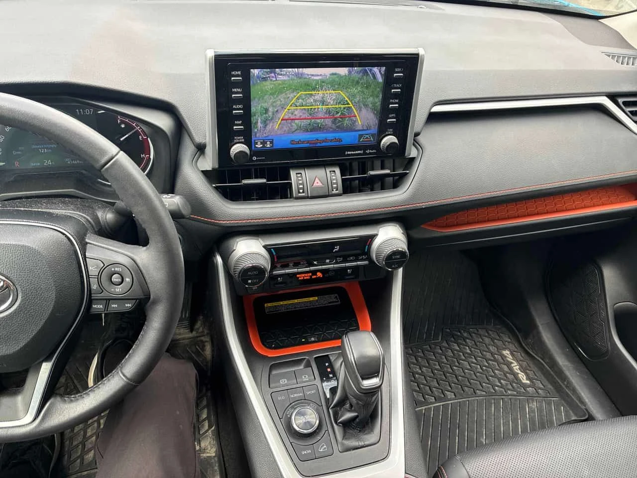 Toyota Rav4 * Trail* АВТОКРЕДИТ БЕЗ ПЪРВОНАЧАЛНА ВНОСКА* , снимка 9 - Автомобили и джипове - 54610858