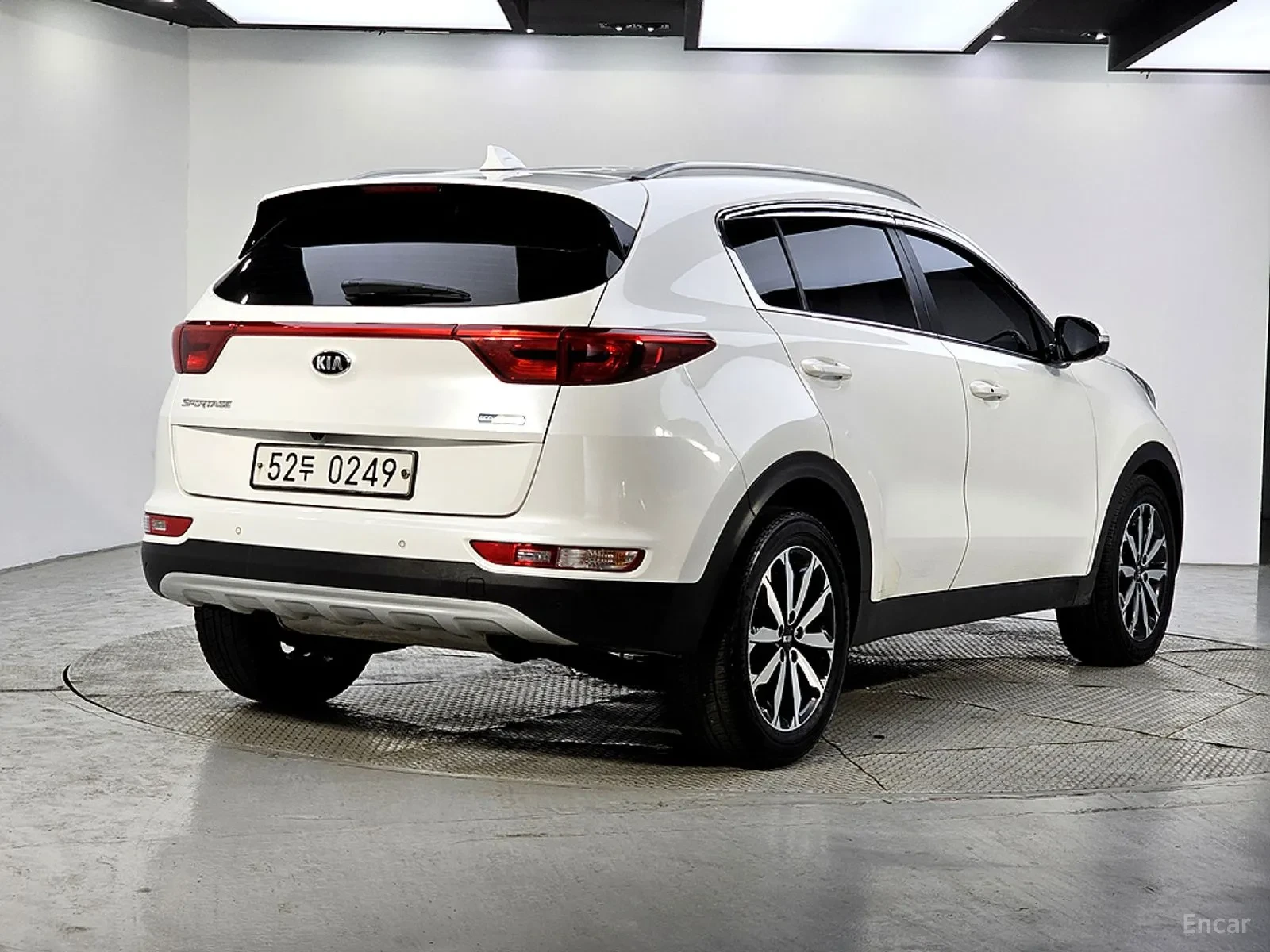 Kia Sportage NOBLESSE* 129000KM!!* UNIKAT* TEXNOTEST* 2WD, снимка 2 - Автомобили и джипове - 55197319