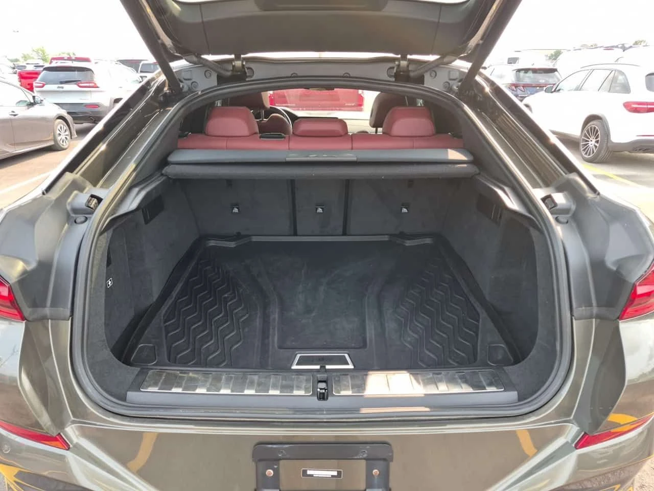 BMW X6 М-Sport * xDrive40i * CARFAX * Без инциденти * , снимка 13 - Автомобили и джипове - 55483093