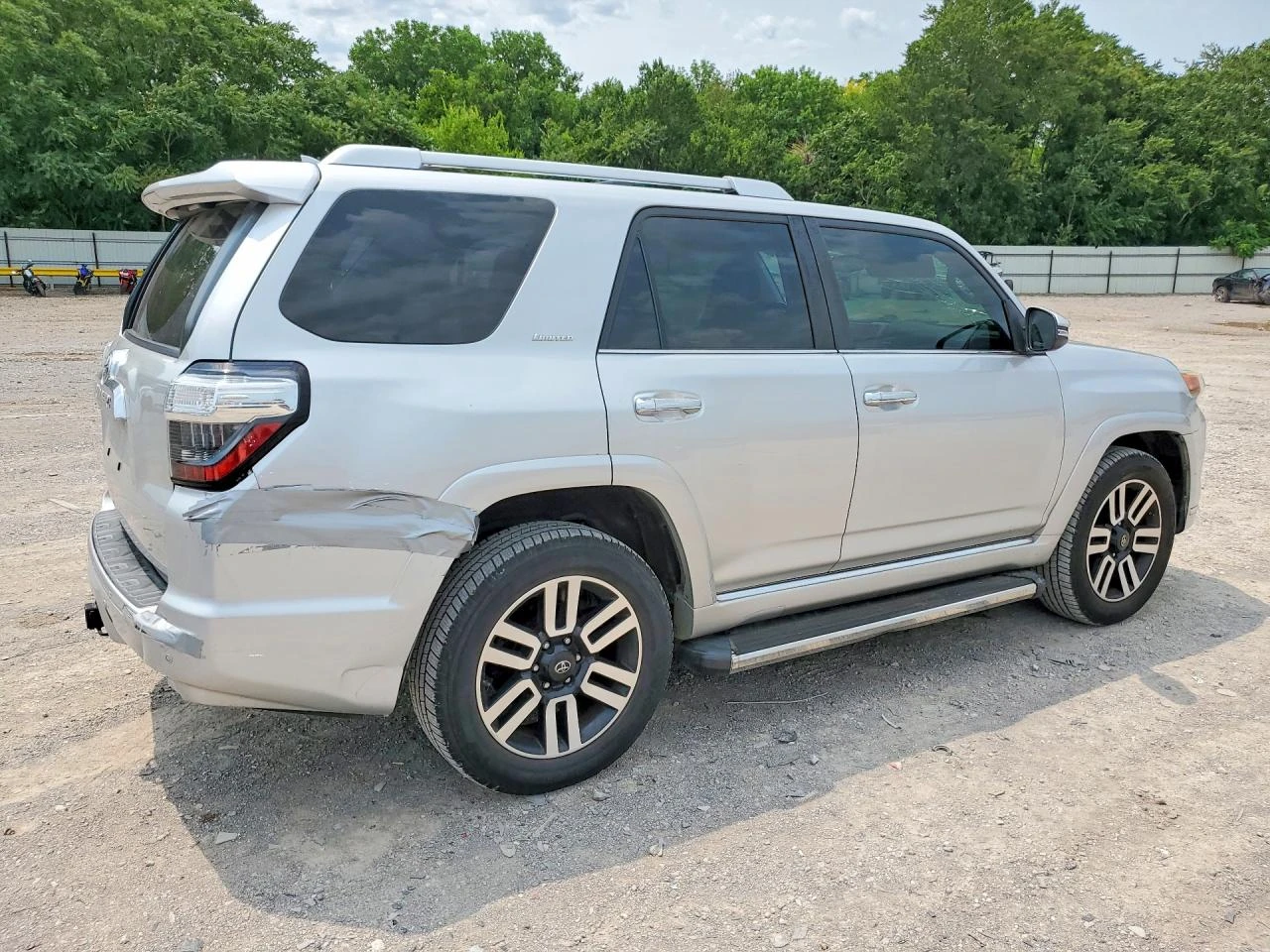 Toyota 4runner Limited* КОЖА* ПОДГРЕВ* KEYLESS* , снимка 5 - Автомобили и джипове - 55486065