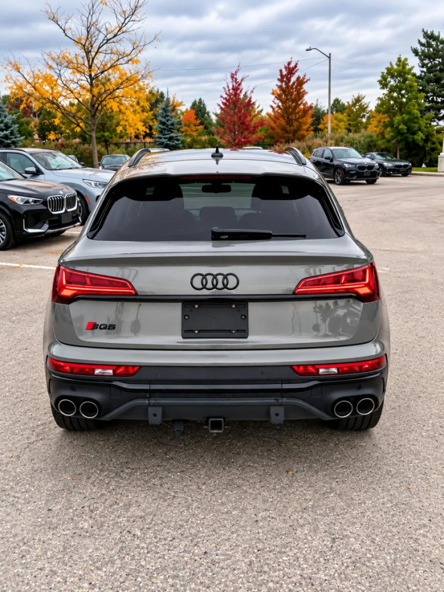 Audi SQ5 Technik* Distr* 360* B&O* Подгрев, снимка 5 - Автомобили и джипове - 56319741