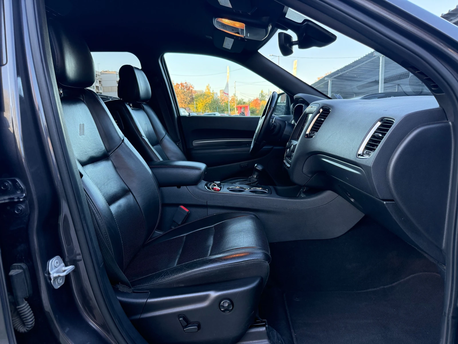 Dodge Durango R/T 5.7 HEMI, снимка 8 - Автомобили и джипове - 56600255