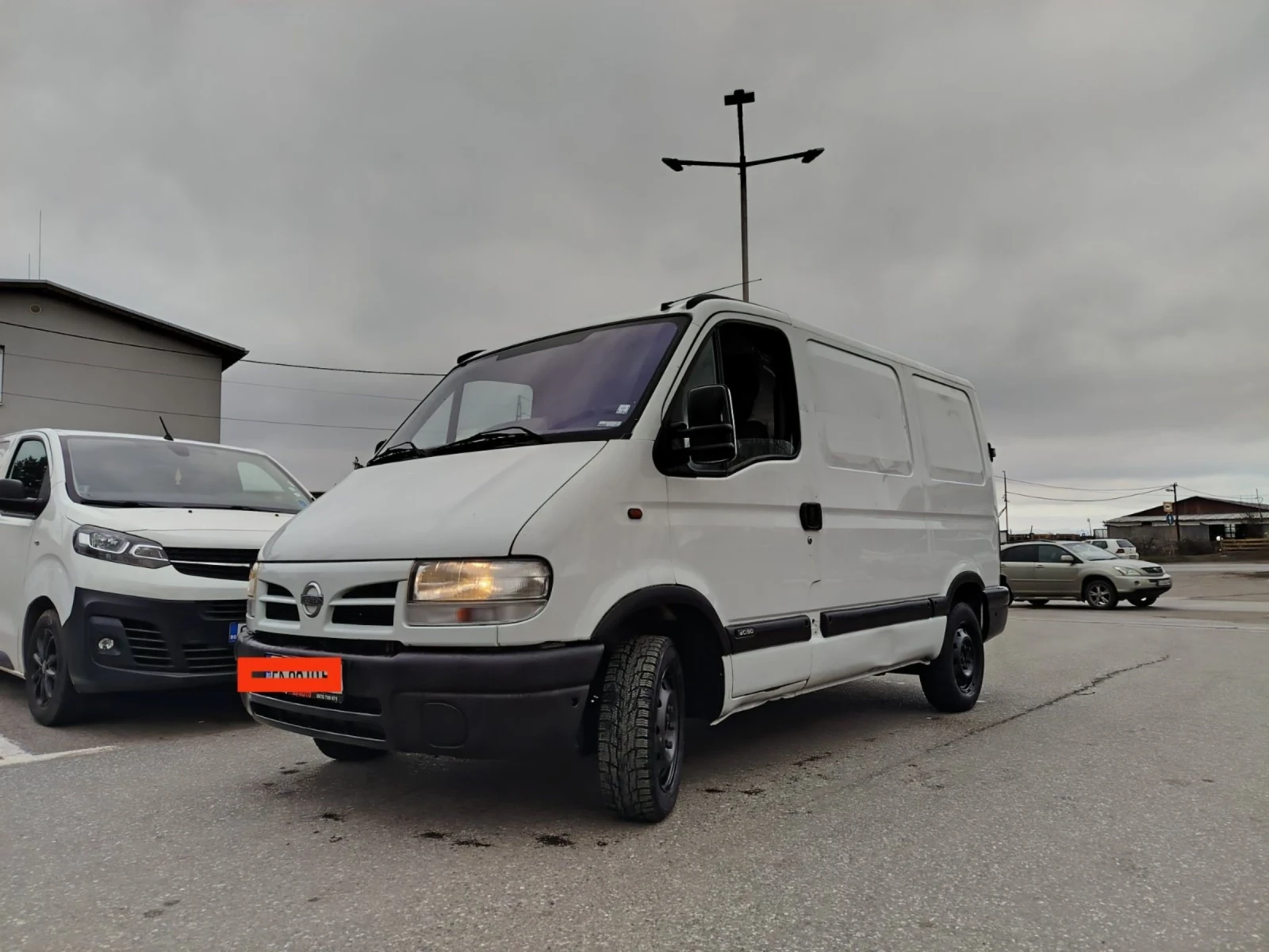 Nissan Interstar 2.2 дци - изображение 2