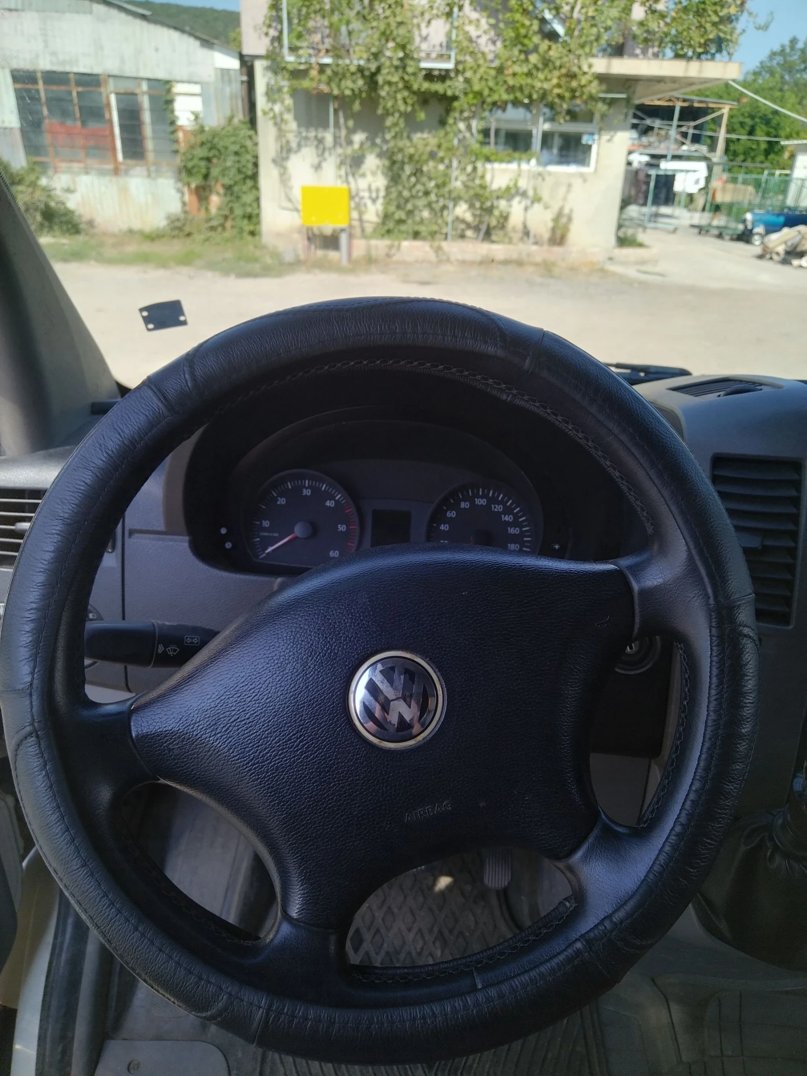 VW Crafter, снимка 14 - Бусове и автобуси - 55728991