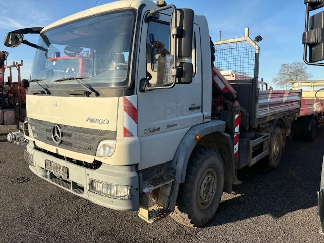 Mercedes-Benz Atego 1324 4х4 самосвал с кран Palfinger