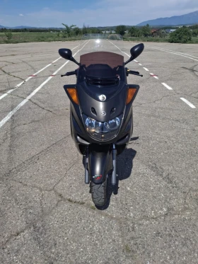  Yamaha Majesty