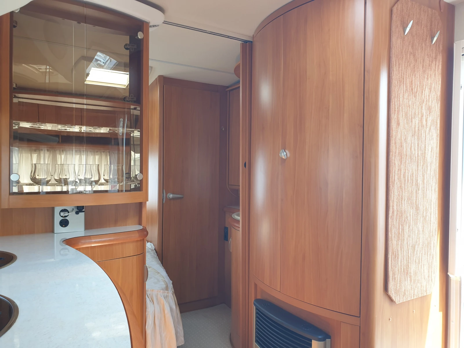�������� Hobby 495 | Mobile.bg � ����������� 10