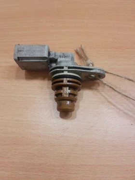 датчик колянов вал Фолксваген Голф 5 1.6Fsi бензин