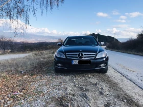 Обява за продажба на Mercedes-Benz C 320 Каско, 2 комплекта НОВИ гуми ~13 000 лв. - изображение 8