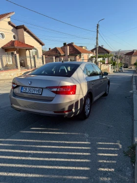 Обява за продажба на Skoda Superb ~27 800 лв. - изображение 2