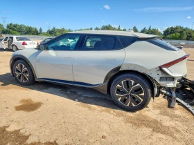Kia EV6 2023 KIA EV6 WIND | Auto.bg — изображение 6