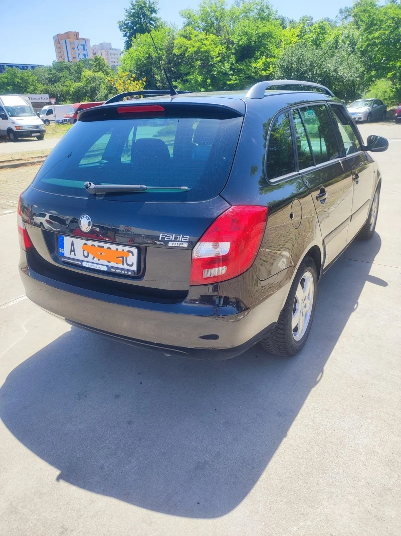 Skoda Fabia 1.2 бензин, снимка 4 - Автомобили и джипове - 48255658