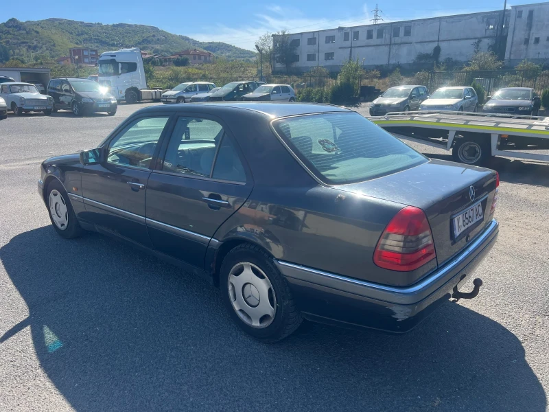 Mercedes-Benz C 200 Elegance Чист Дизел, снимка 6 - Автомобили и джипове - 47383957