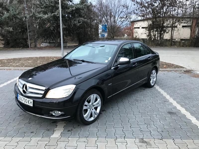 Mercedes-Benz C 320 Топ цена, Avangarde, Каско, 2 комплекта НОВИ гуми, снимка 1 - Автомобили и джипове - 48257702