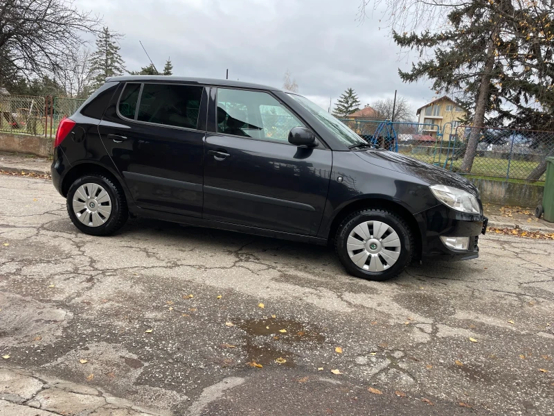 Skoda Fabia 1.2i* 101600км* , снимка 10 - Автомобили и джипове - 48210116