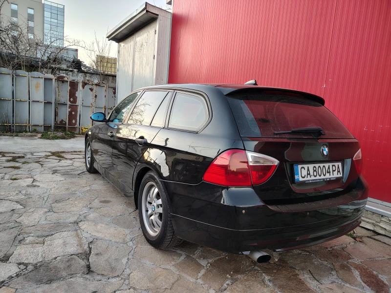 BMW 320, снимка 6 - Автомобили и джипове - 48409072