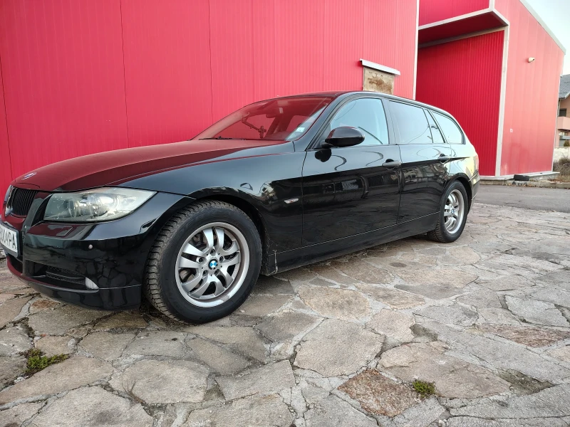 BMW 320, снимка 5 - Автомобили и джипове - 48409072