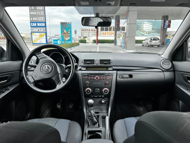 Mazda 3, снимка 10 - Автомобили и джипове - 48573445