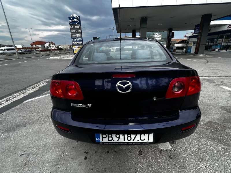 Mazda 3, снимка 11 - Автомобили и джипове - 48573445