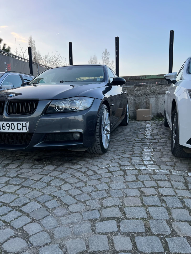 BMW 330, снимка 1 - Автомобили и джипове - 48591128