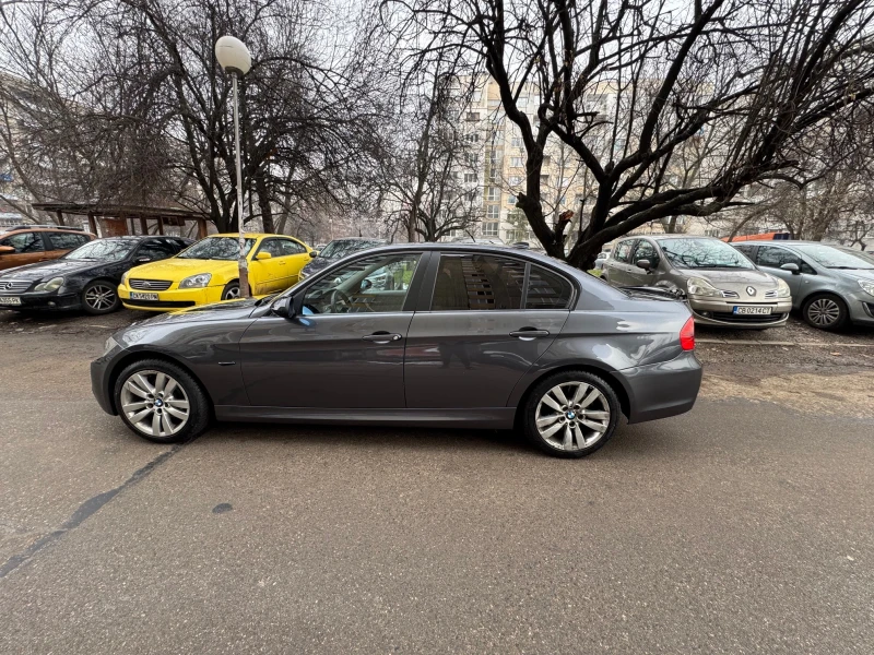 BMW 330, снимка 2 - Автомобили и джипове - 48591128