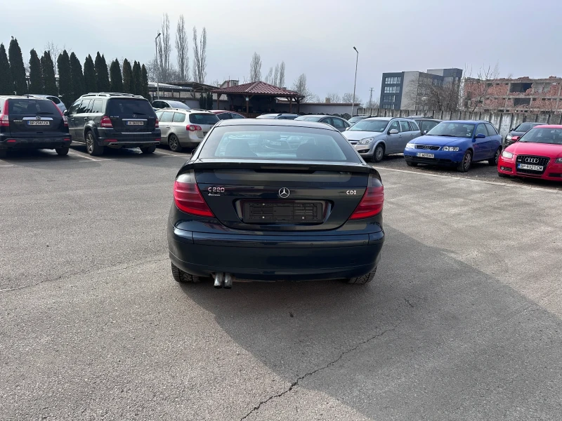 Mercedes-Benz C 220 2.2CDI - КЛИМАТИК, снимка 6 - Автомобили и джипове - 49302344