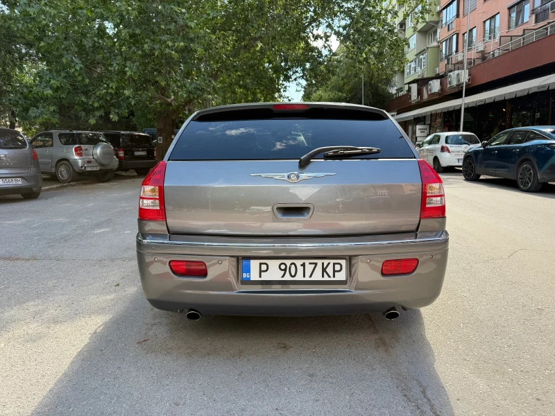 Chrysler 300c Touring V6 3.0 CRD, снимка 6 - Автомобили и джипове - 52693255