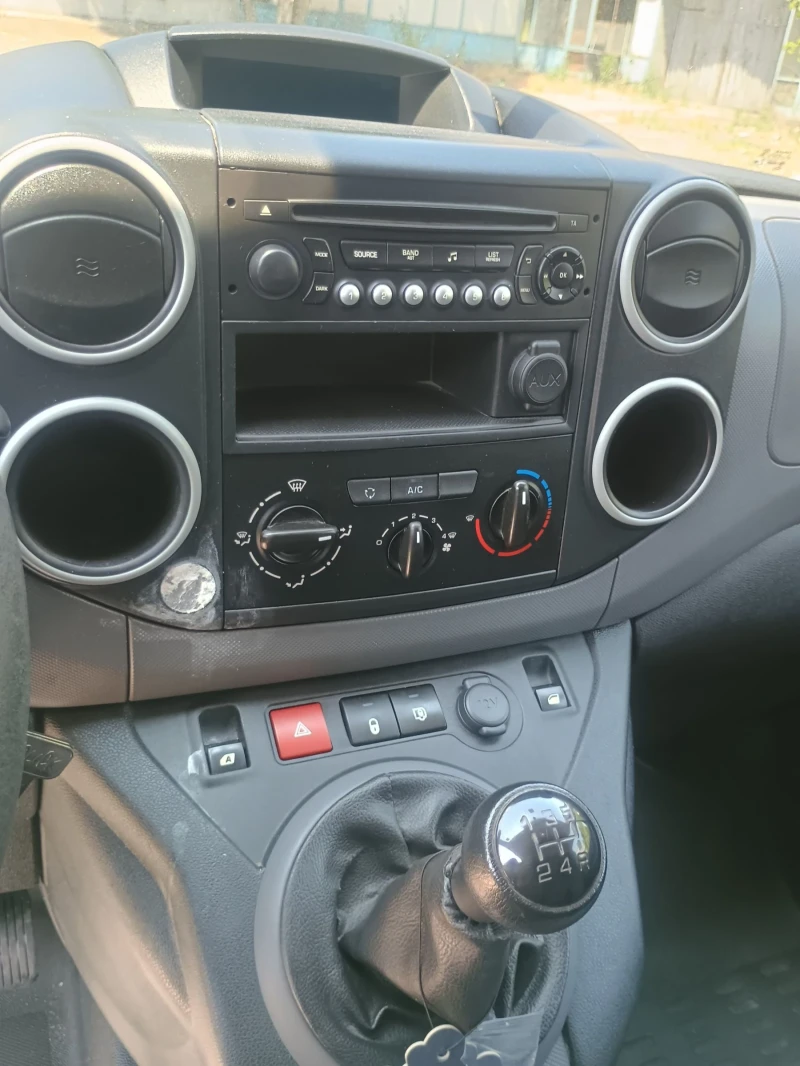 Citroen Berlingo, снимка 11 - Автомобили и джипове - 52985018