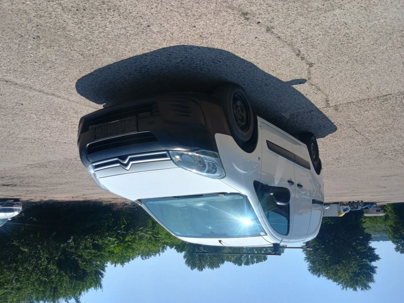Citroen Berlingo, снимка 2 - Автомобили и джипове - 52985018