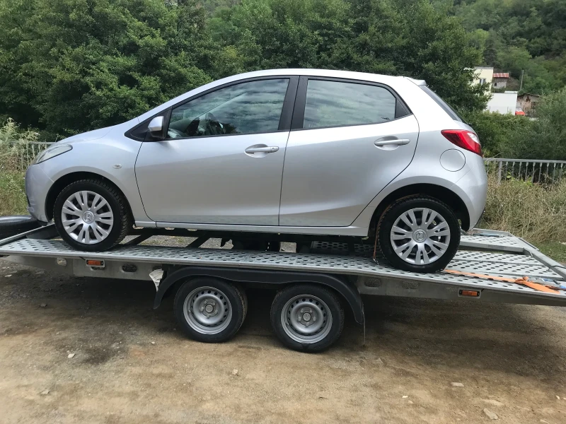 Mazda 2 1.5I AVTOMATIK, снимка 17 - Автомобили и джипове - 51681559