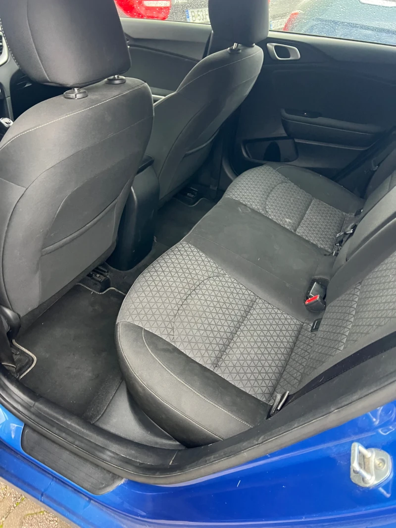 Kia Ceed 1.4, снимка 7 - Автомобили и джипове - 52955055