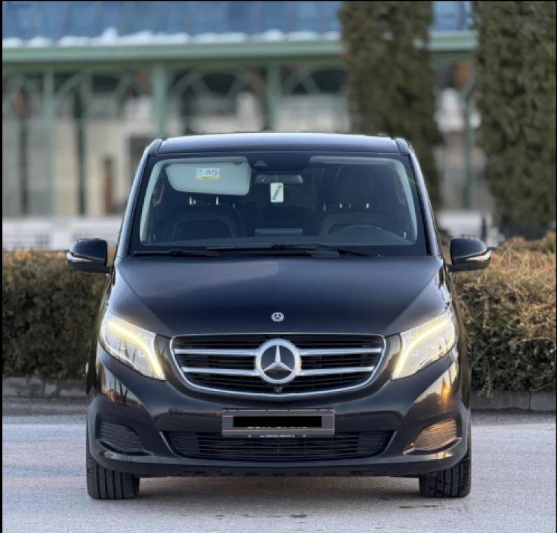 Mercedes-Benz V 300 V250