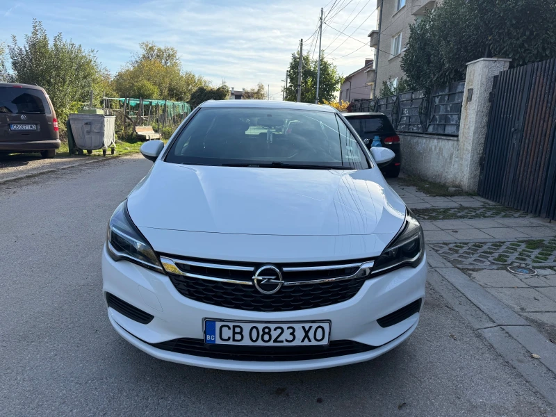 Opel Astra 1.6cdti, снимка 2 - Автомобили и джипове - 52243497
