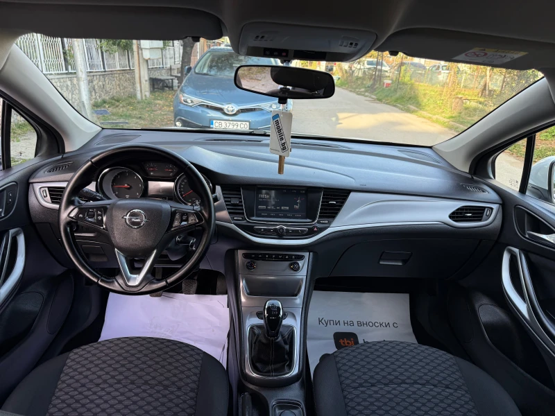 Opel Astra 1.6cdti, снимка 9 - Автомобили и джипове - 52243497