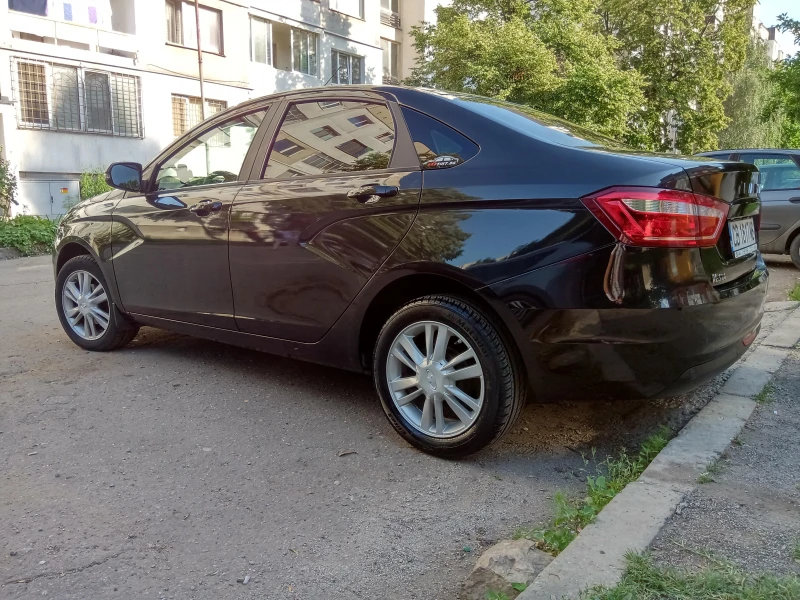 Lada Vesta, снимка 7 - Автомобили и джипове - 52412376