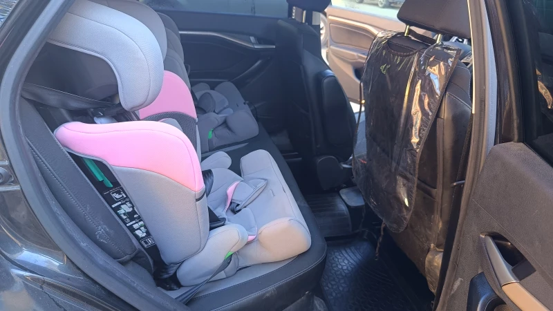 Lada Vesta, снимка 11 - Автомобили и джипове - 52412376