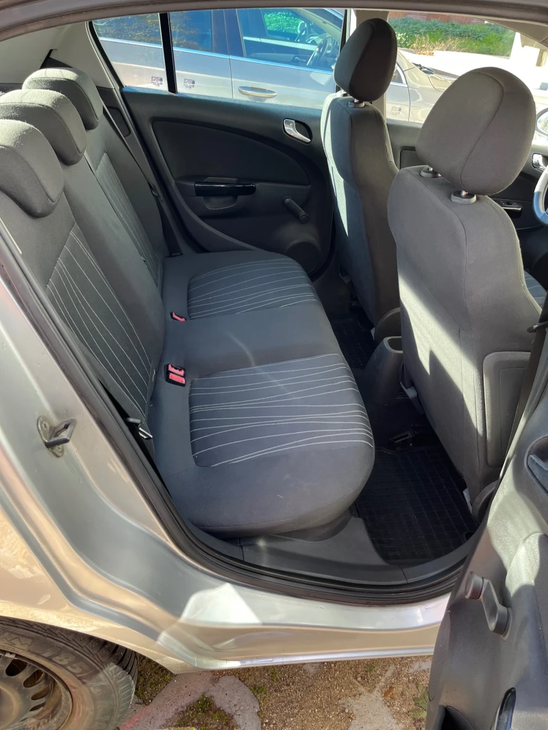 Opel Corsa, снимка 13 - Автомобили и джипове - 52524533