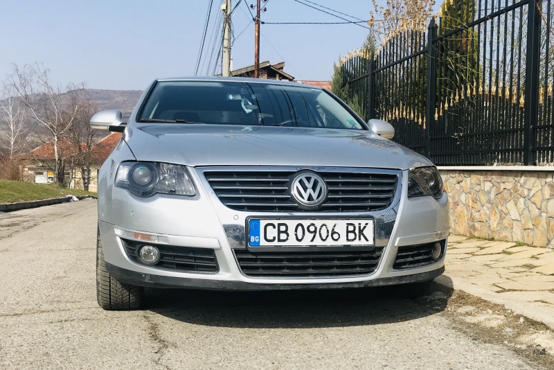 VW Passat B6 2.0 TDI Common Rail DSG, снимка 6 - Автомобили и джипове - 53010774