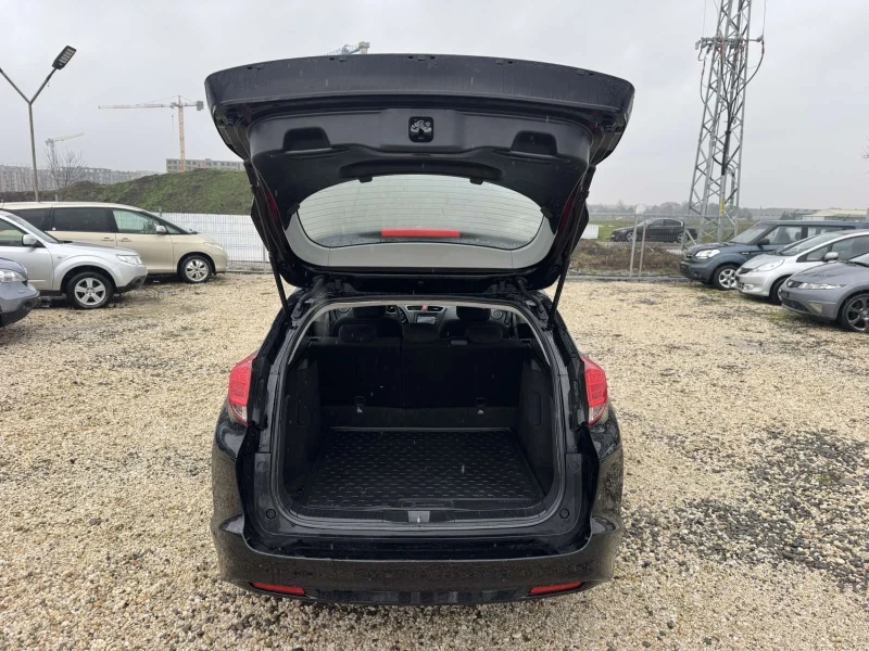 Honda Civic 1.8i Automat, снимка 8 - Автомобили и джипове - 53277087