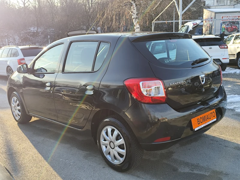 Dacia Sandero 1.2i* ГАЗОВА УРЕДБА* EURO5B* NAVI* 82000km!* , снимка 6 - Автомобили и джипове - 53341920