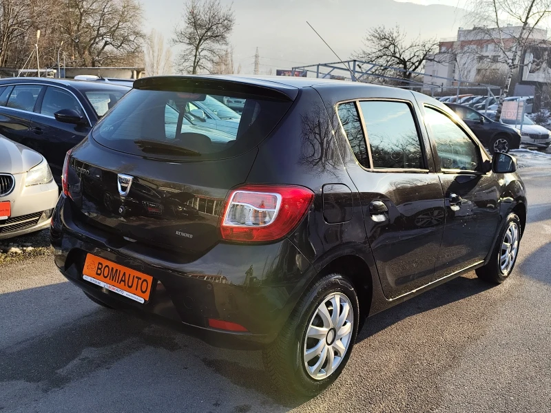 Dacia Sandero 1.2i* ГАЗОВА УРЕДБА* EURO5B* NAVI* 82000km!* , снимка 4 - Автомобили и джипове - 53341920
